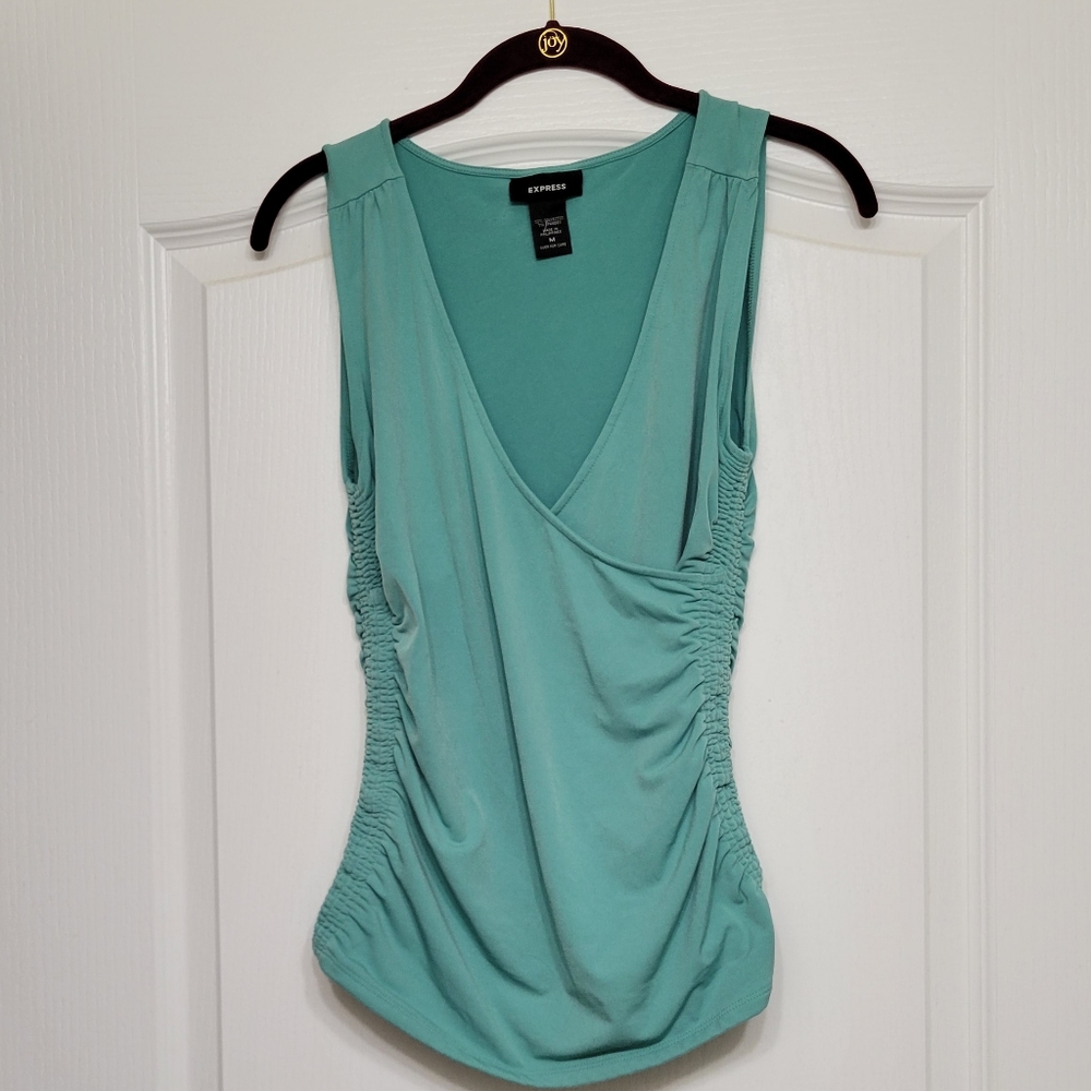 Express Tank Top V-Neck with Ruching Womens M